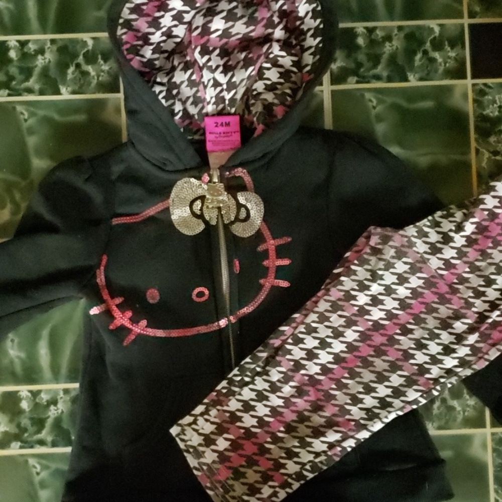 Hello kitty outfit